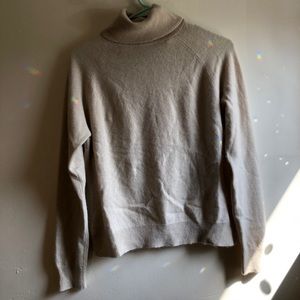 Cashmere turtleneck
